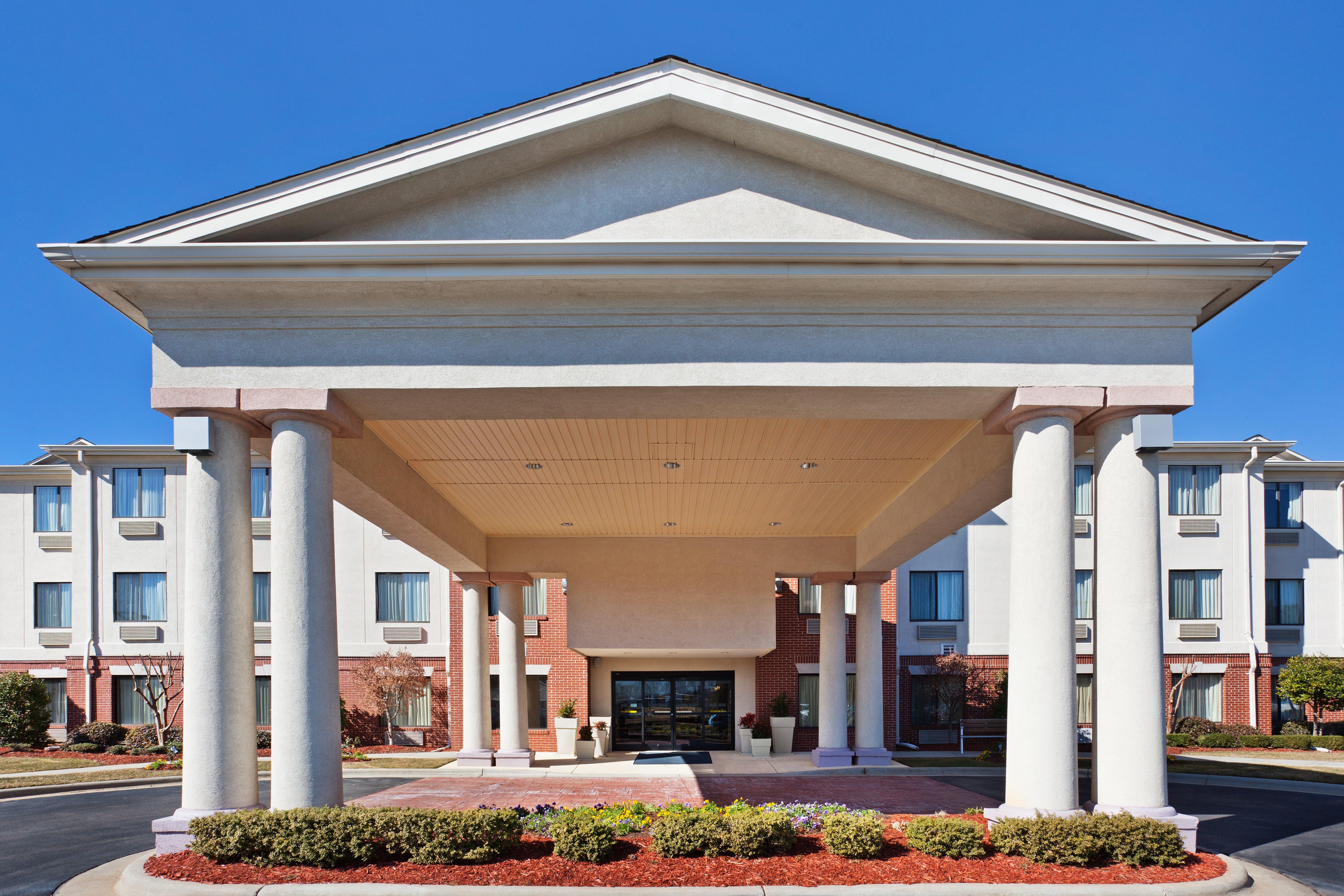Holiday Inn Express & Suites Reidsville By Ihg Εξωτερικό φωτογραφία
