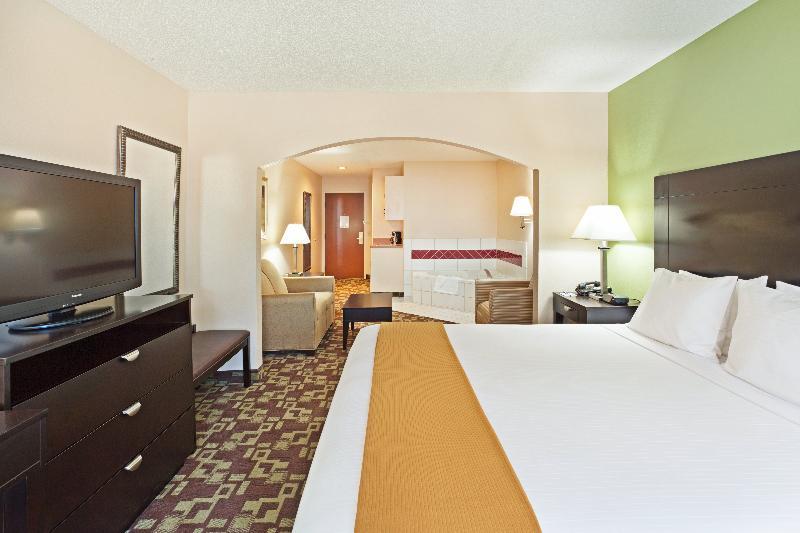 Holiday Inn Express & Suites Reidsville By Ihg Εξωτερικό φωτογραφία